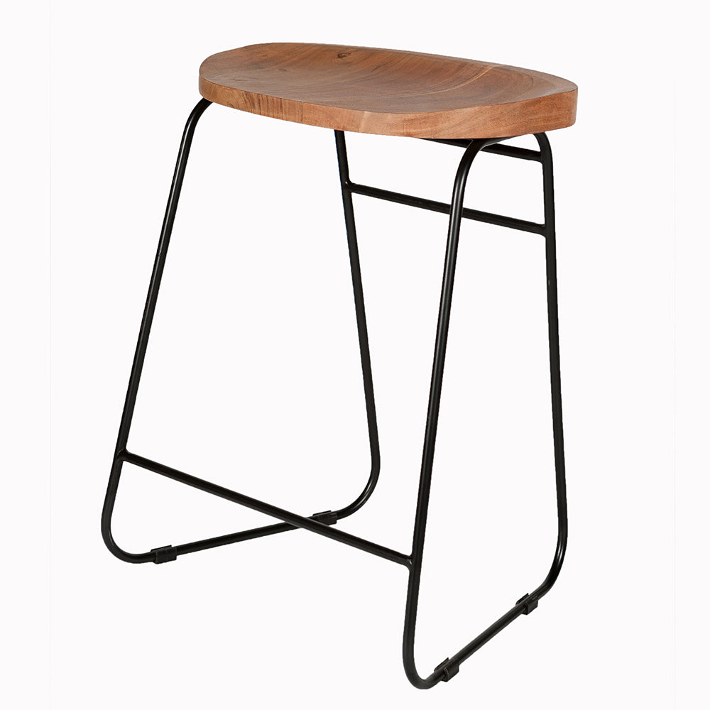 Elegantly Designed Bar Stool