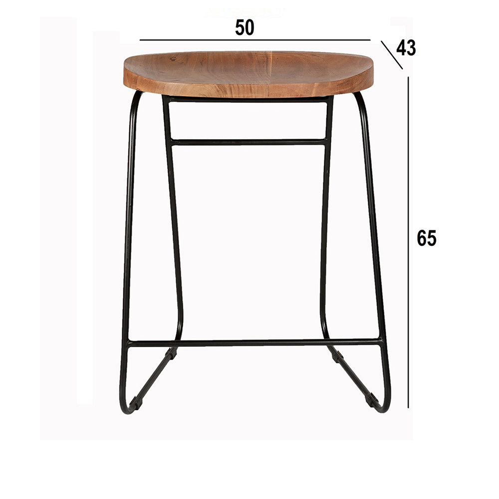 Elegantly Designed Bar Stool