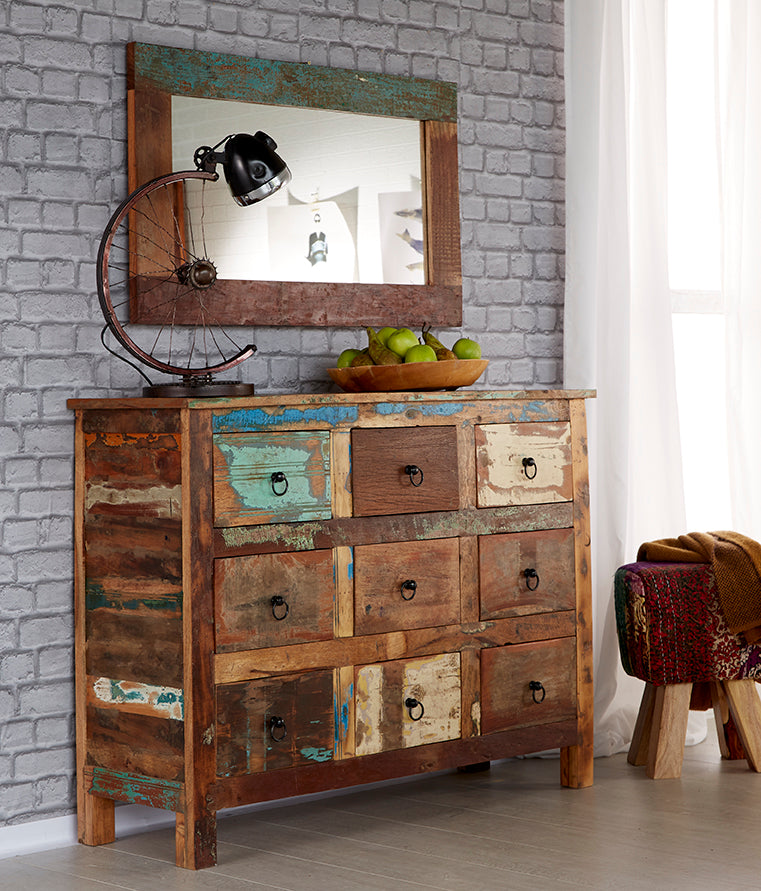 Decorative Item & Mirror