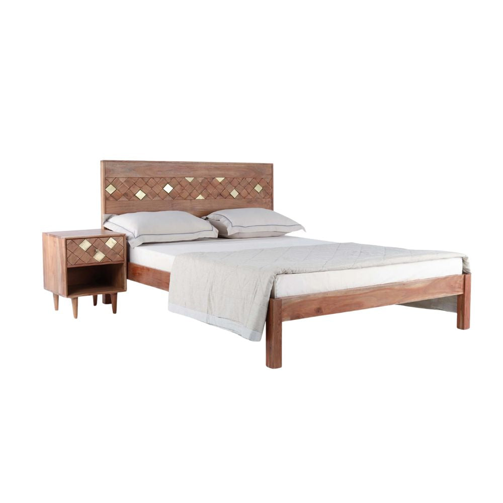 Elegant Acacia Wood & Plywood King Bed Featuring Rich Wood Grain, Durable Frame & Long-Lasting Performance – Classic Bedroom Furniture