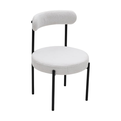 Casablanca Carved Dining Table With 6 Seater Chair